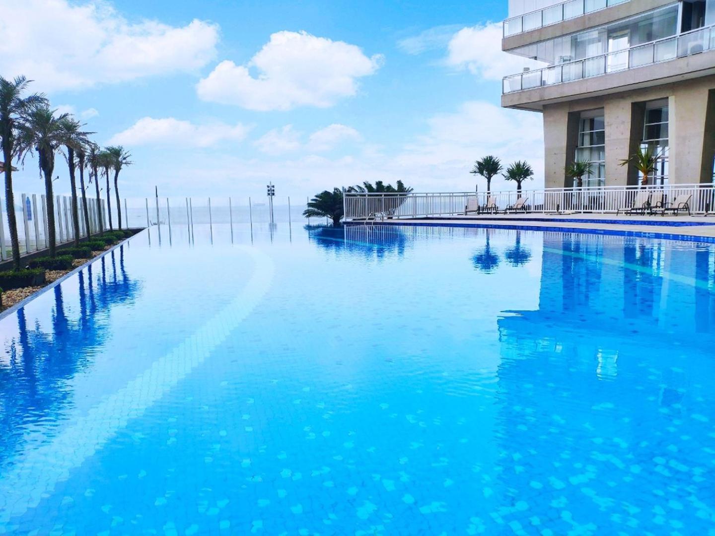 Book Santos - Unlimited 2111 Vista Mar